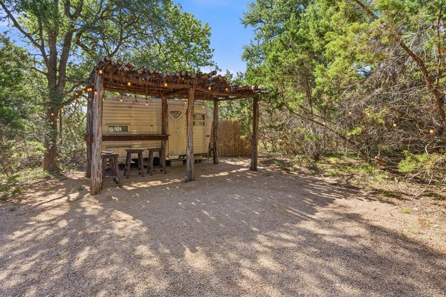 More Photos Of 1770 N Elder Hill Rd, Driftwood Specialty For Sale