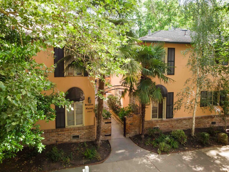 More Photos Of 2323-2325 H St, Sacramento Apartments For Sale