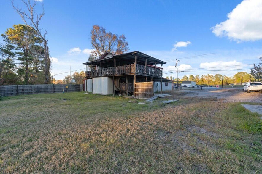 More Photos Of 2755 US Highway 69, Lufkin Storefront Retail Office For Sale