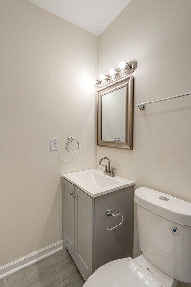 More Photos Of 501 Cedarmont Dr, Antioch Apartments For Sale