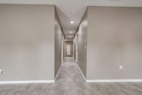More Photos Of 220 E Texas Ave, Baytown Freestanding For Sale