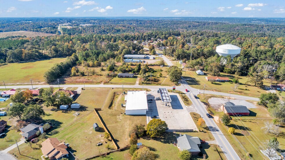 More Photos Of 1680 Brown Rd, Hephzibah Service Station For Lease