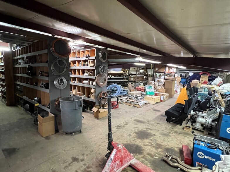 More Photos Of 5 W Epler Ave, Indianapolis Flex For Sale