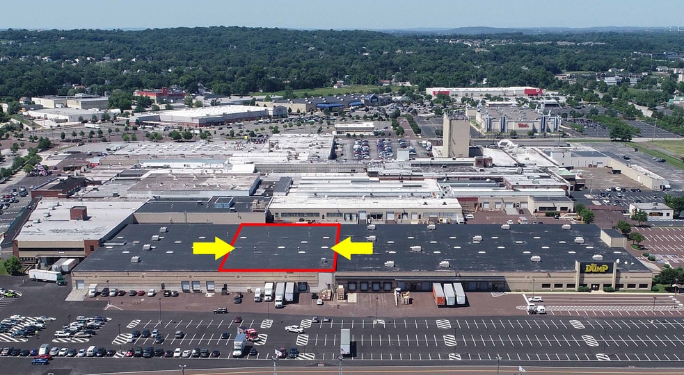 More Photos Of 122 Mill Rd, Oaks Warehouse For Lease