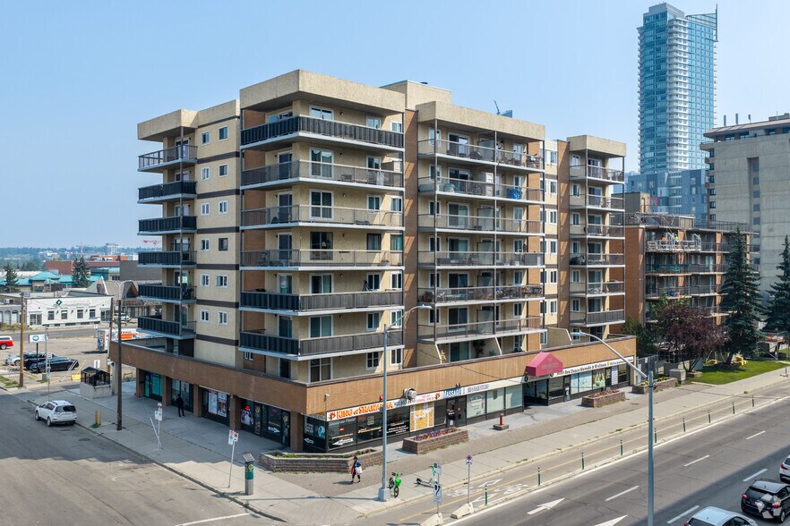 Primary Photo Of 1334-1340 12 Ave SW, Calgary Apartments For Sale