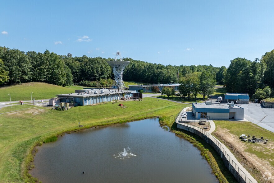 More Photos Of 1 Pari Dr, Rosman Specialty For Sale