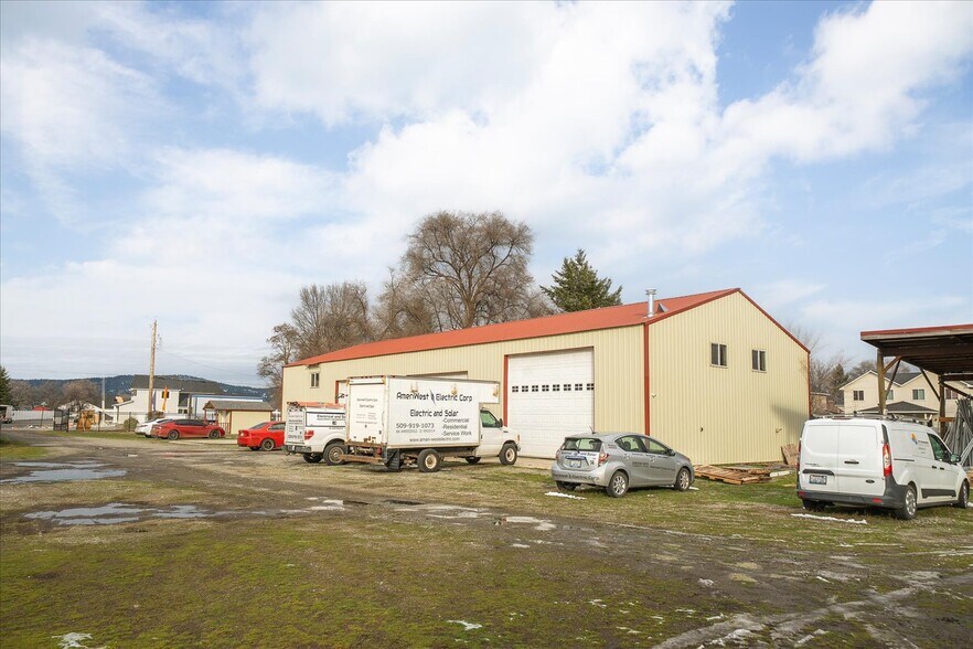 More Photos Of 17220 E Cowley Ave, Spokane Valley Warehouse For Sale