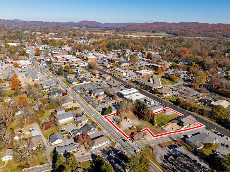 More Photos Of 280 S Broad St, Brevard Land For Sale