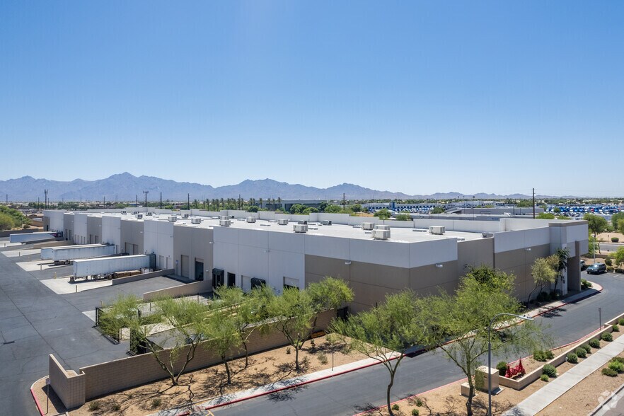 More Photos Of 2155 S 75th Ave, Phoenix Distribution For Lease