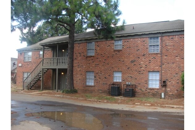 More Photos Of 3235 S Mendenhall Rd, Memphis Apartments For Sale
