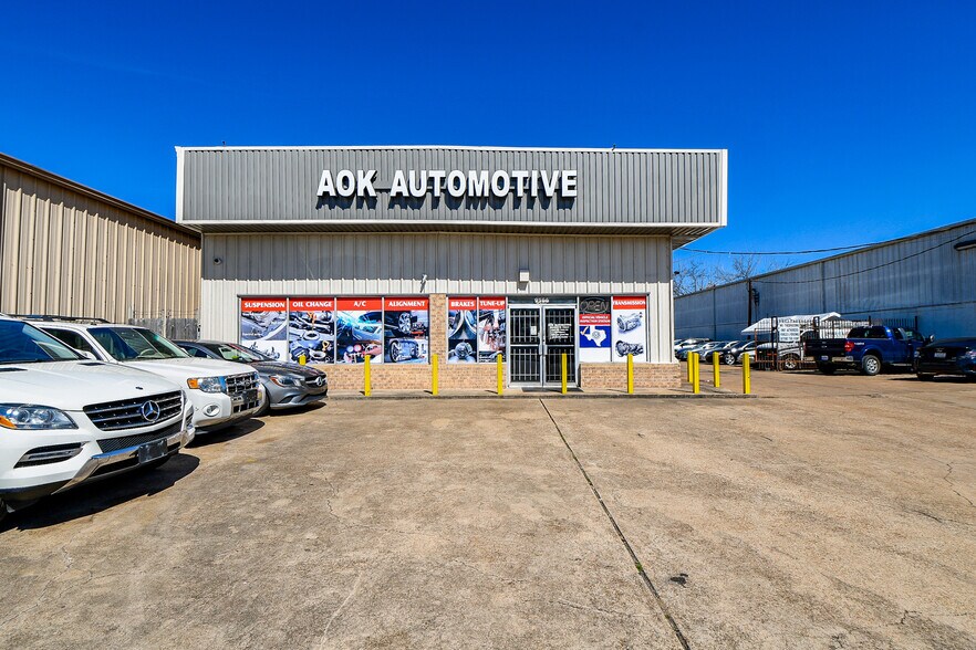More Photos Of 9566 Kempwood Dr, Houston Auto Repair For Sale