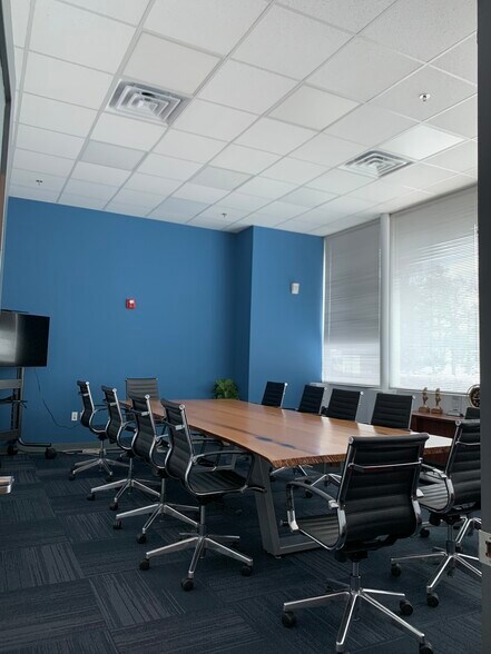 More Photos Of 15-01 Pollitt Dr, Fair Lawn Light Distribution For Sale