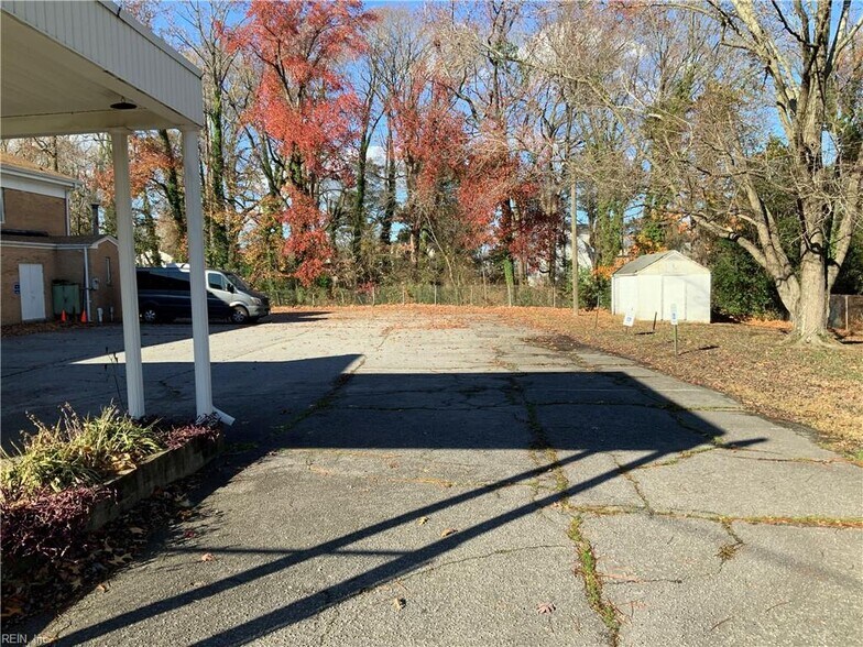 More Photos Of 4700 Little John Dr, Norfolk Religious Facility For Sale