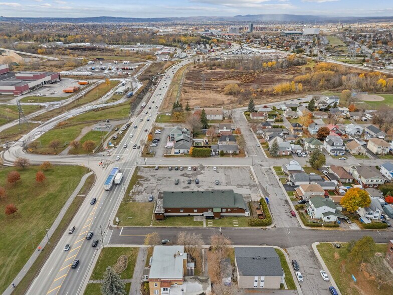 More Photos Of 195 Boul Maloney O, Gatineau Lodge Meeting Hall For Lease