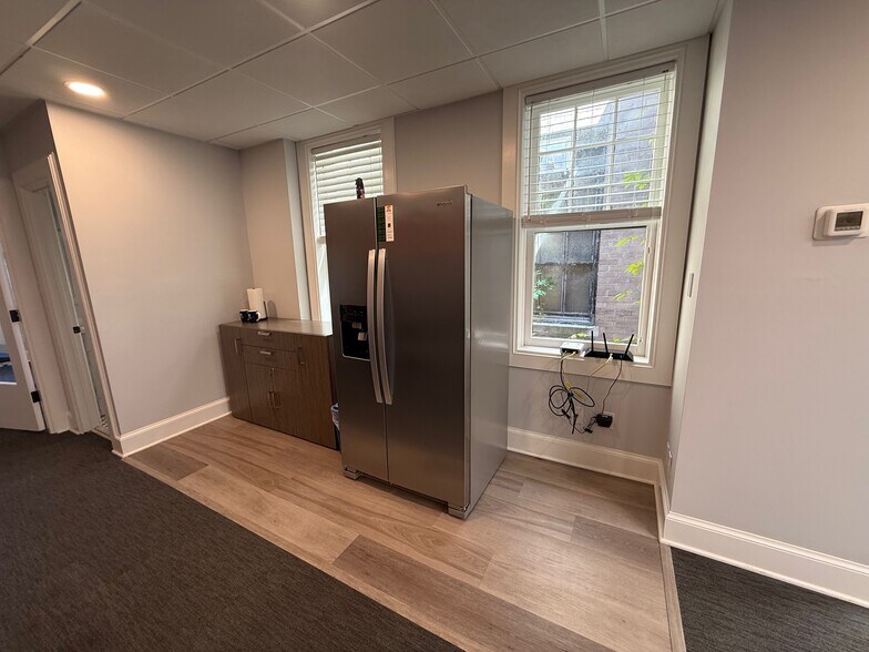 More Photos Of 705 Prince St, Alexandria Office For Lease