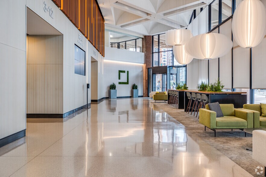 More Photos Of 2 N Central, Phoenix Coworking Space