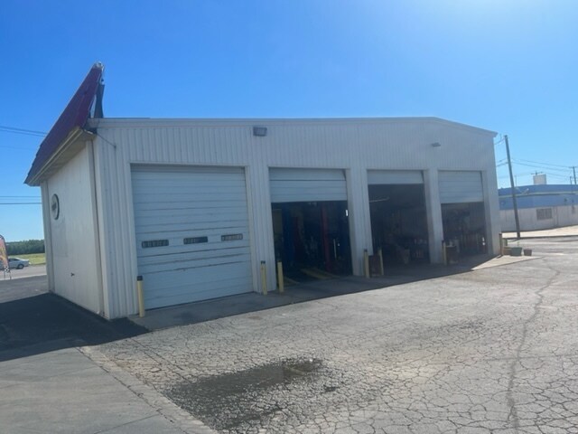 More Photos Of 3007 E Rancier Ave, Killeen General Retail For Sale