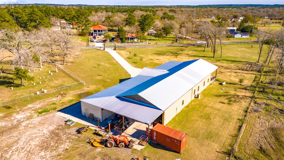 More Photos Of 3070 State Highway 19, Huntsville Specialty For Sale