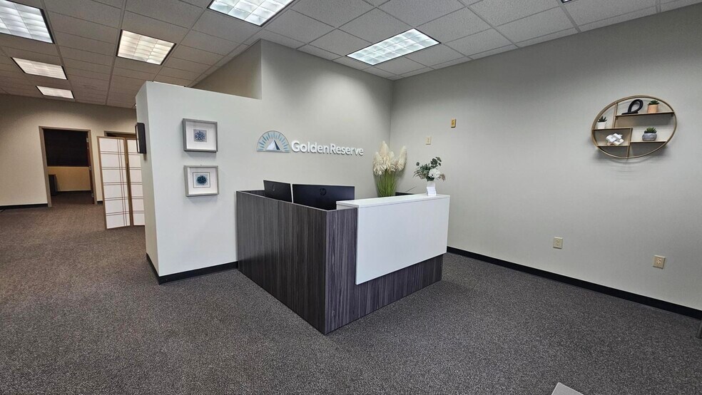 More Photos Of 3387-3395 Farm Bank Way, Grove City Medical For Lease