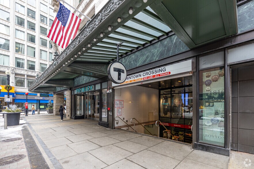 More Photos Of 10 Summer St, Boston Office For Lease