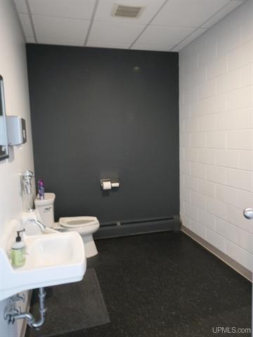 More Photos Of 608 Shelden Ave, Houghton Loft Creative Space For Sale