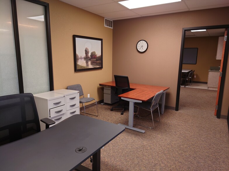 More Photos Of 2020 Lowe St, Fort Collins Medical For Lease