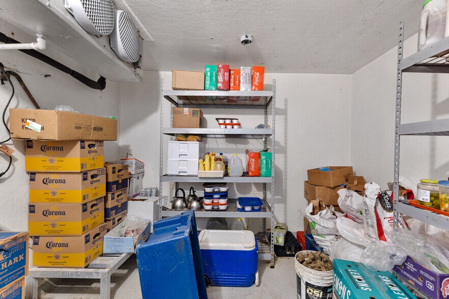 More Photos Of 1702 Highway 19 N, Thomaston Restaurant For Sale