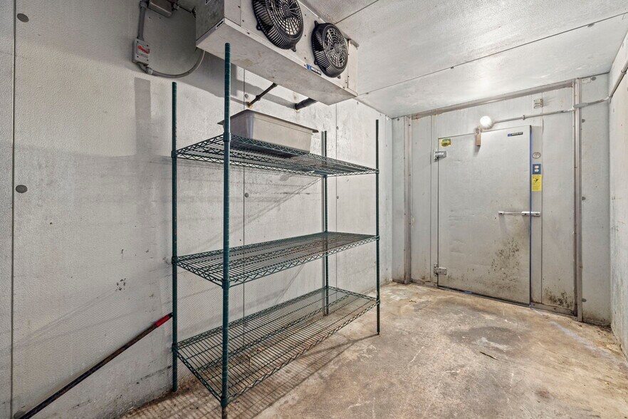 More Photos Of , Tampa General Retail For Sale