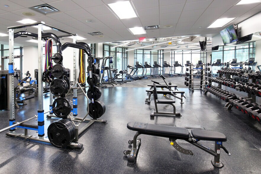 More Photos Of 6501 Legacy Dr, Plano Office For Lease