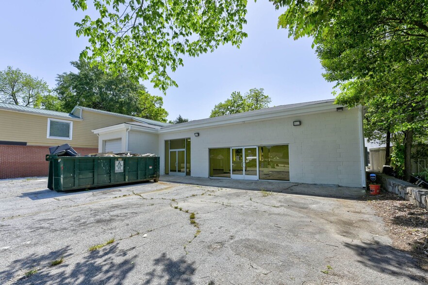 Primary Photo Of 1102 Second St, Stone Mountain Freestanding For Lease