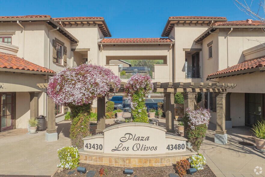 More Photos Of 43430-43480 Mission Blvd, Fremont Freestanding For Sale