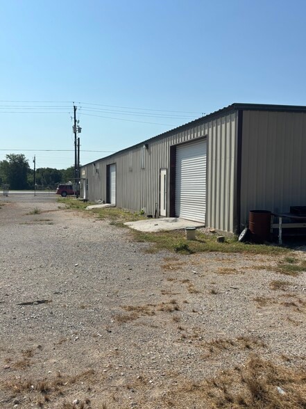 More Photos Of 5440 TX-123 Bypass South, Seguin Industrial For Sale