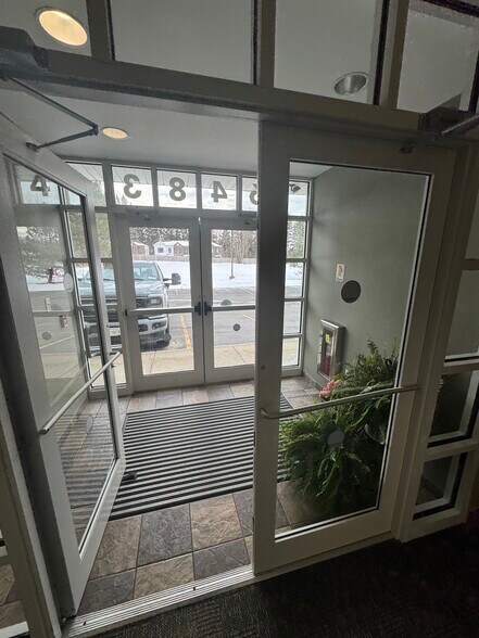 More Photos Of 6483 Transit Rd, East Amherst Medical For Lease