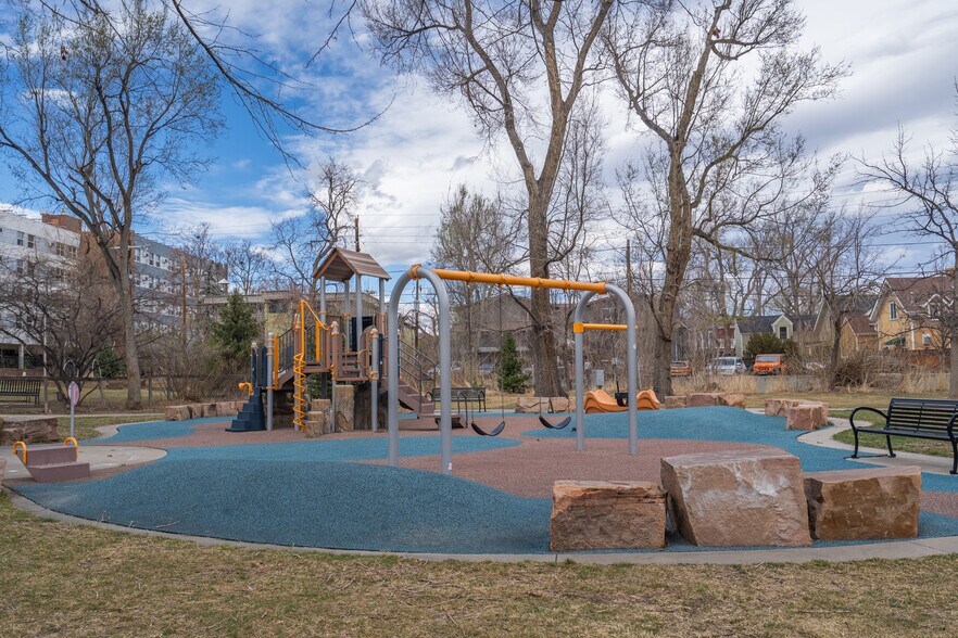 More Photos Of 2036 Canyon Blvd, Boulder Apartments For Sale