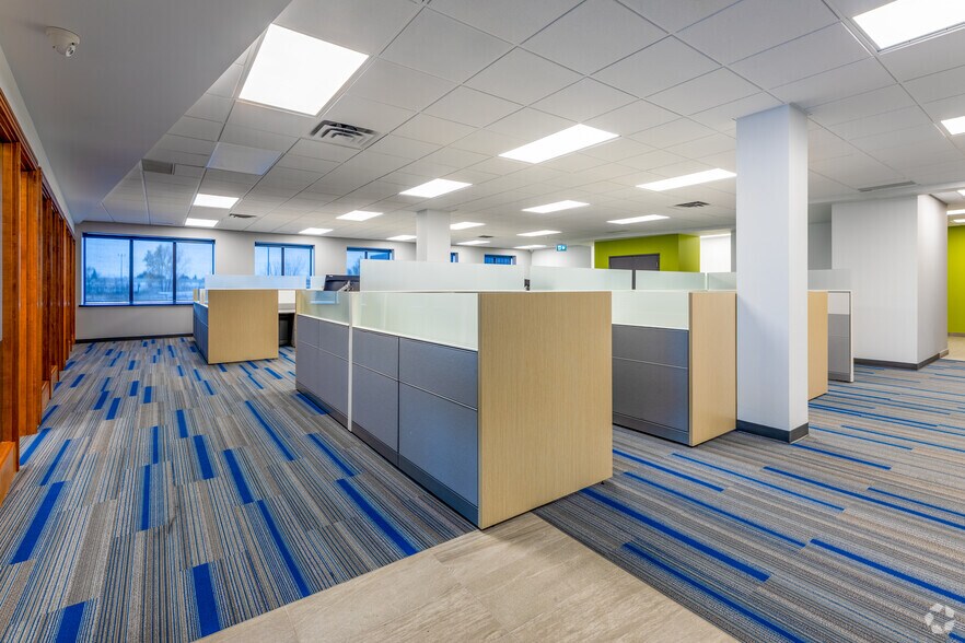 More Photos Of 170 Werlich Dr, Cambridge Service For Lease