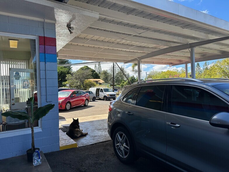 More Photos Of 3135 Lower Kula Rd, Kula Storefront Retail Office For Sale