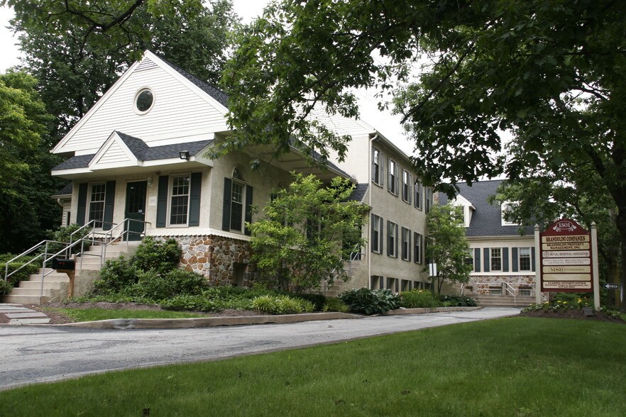 More Photos Of 1301 Lancaster Ave, Berwyn Office For Lease
