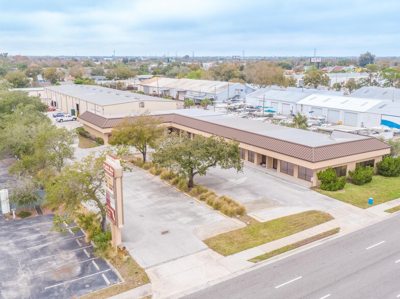 More Photos Of 13080 S Belcher Rd, Largo Office For Lease