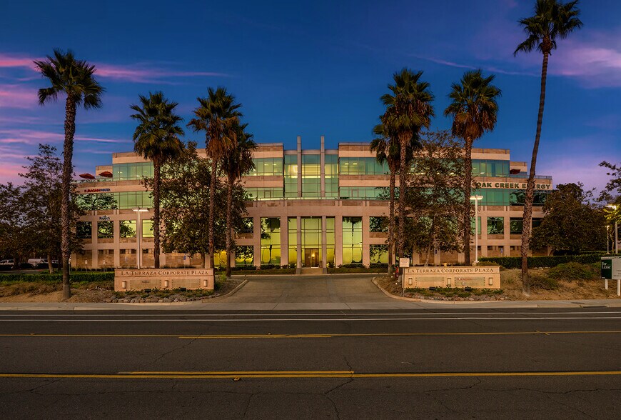 Primary Photo Of 500 La Terraza Blvd, Escondido Office For Sale