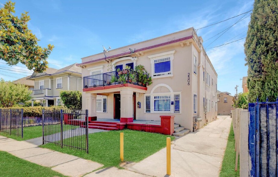 Primary Photo Of 2506 S Budlong Ave, Los Angeles Apartments For Sale