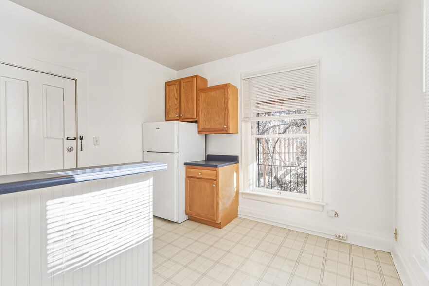More Photos Of 1360 Franklin St, Denver Apartments For Sale