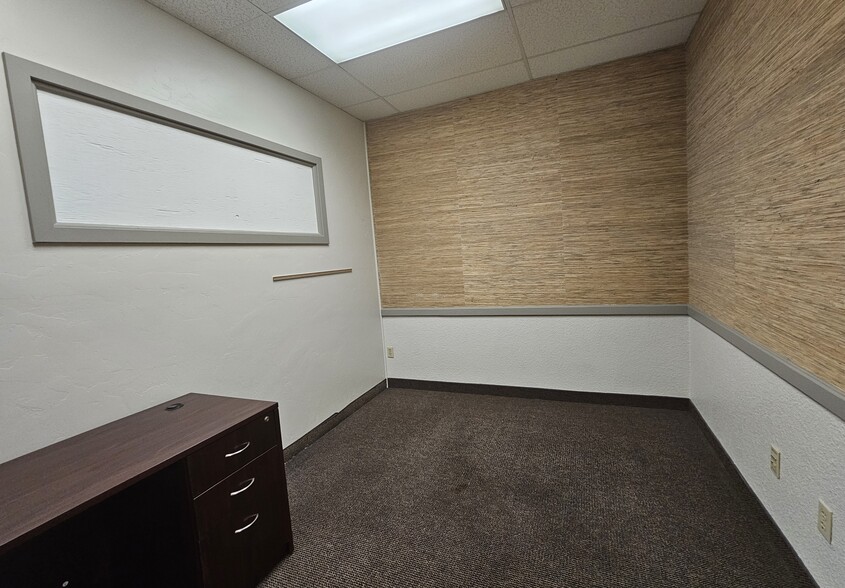 More Photos Of 637 North Ave, Grand Junction Office For Lease