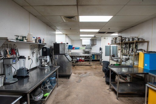 More Photos Of 8440-8460 W Broward Blvd, Fort Lauderdale Freestanding For Sale