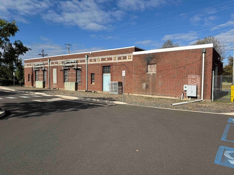 More Photos Of 357 Highland Ave, Glenside Medical For Lease