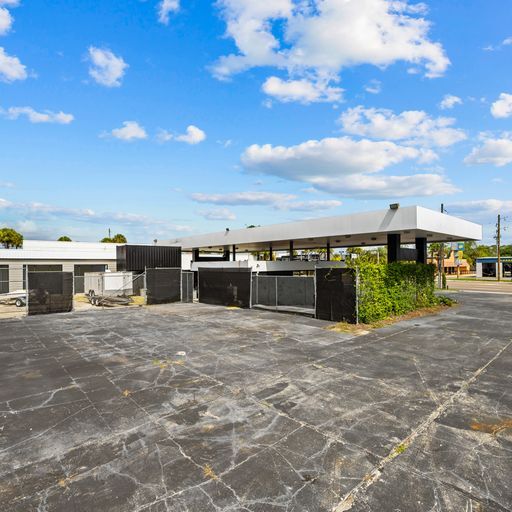 More Photos Of 9940 Atlantic Blvd, Jacksonville Auto Dealership For Lease