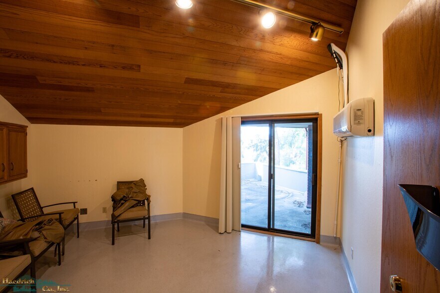 More Photos Of 2650 Edith Ave, Redding Medical For Sale