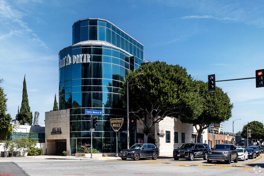 More Photos Of 9975 Santa Monica Blvd, Beverly Hills Loft Creative Space For Lease