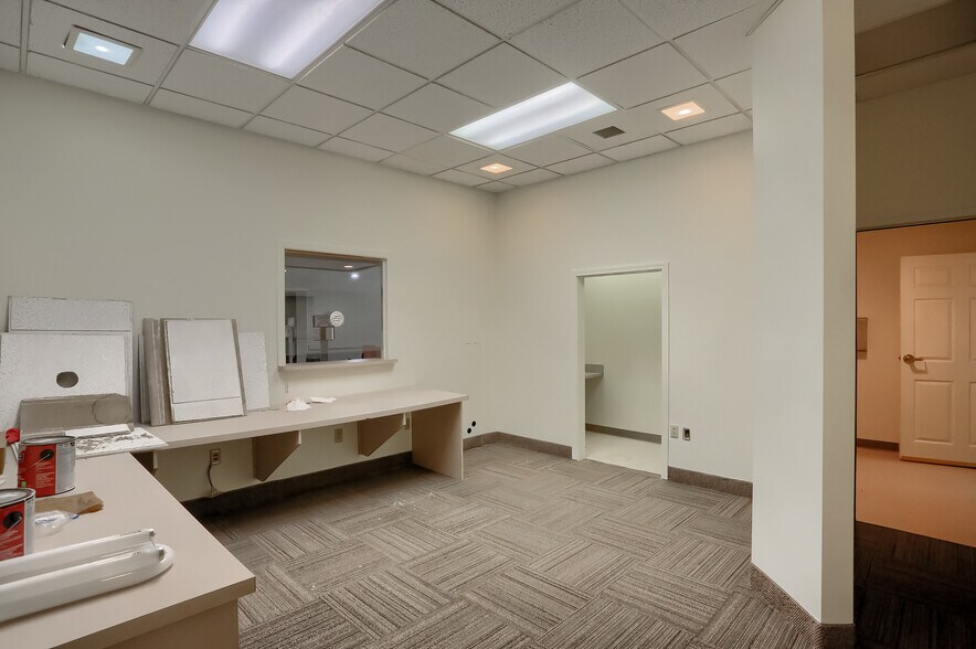 More Photos Of , New Castle Office For Sale