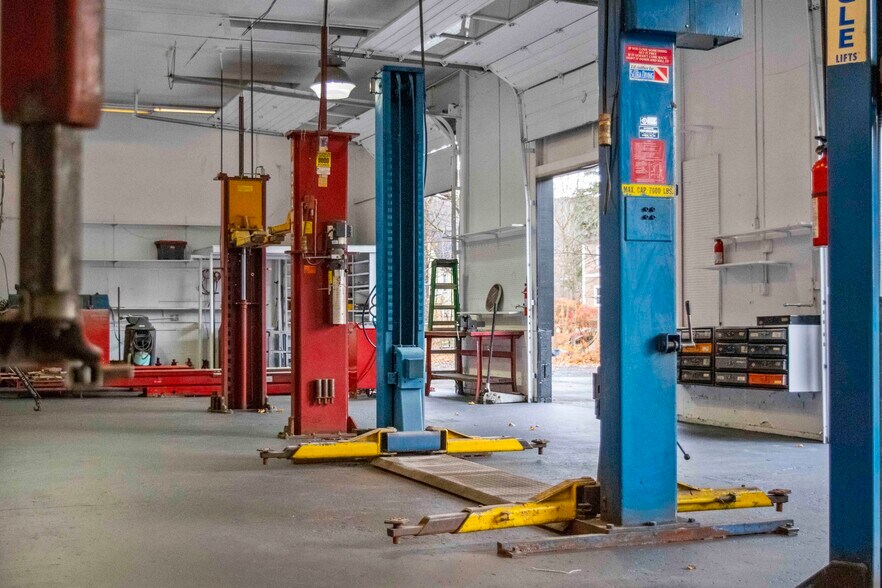 More Photos Of 53 Estrada Rd, Central Valley Warehouse For Lease