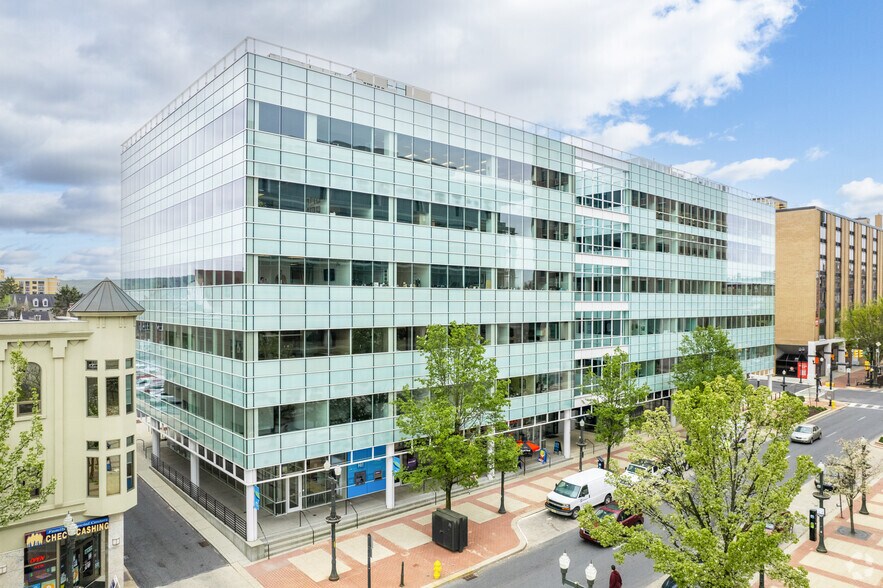 More Photos Of 840 W Hamilton St, Allentown Office For Lease